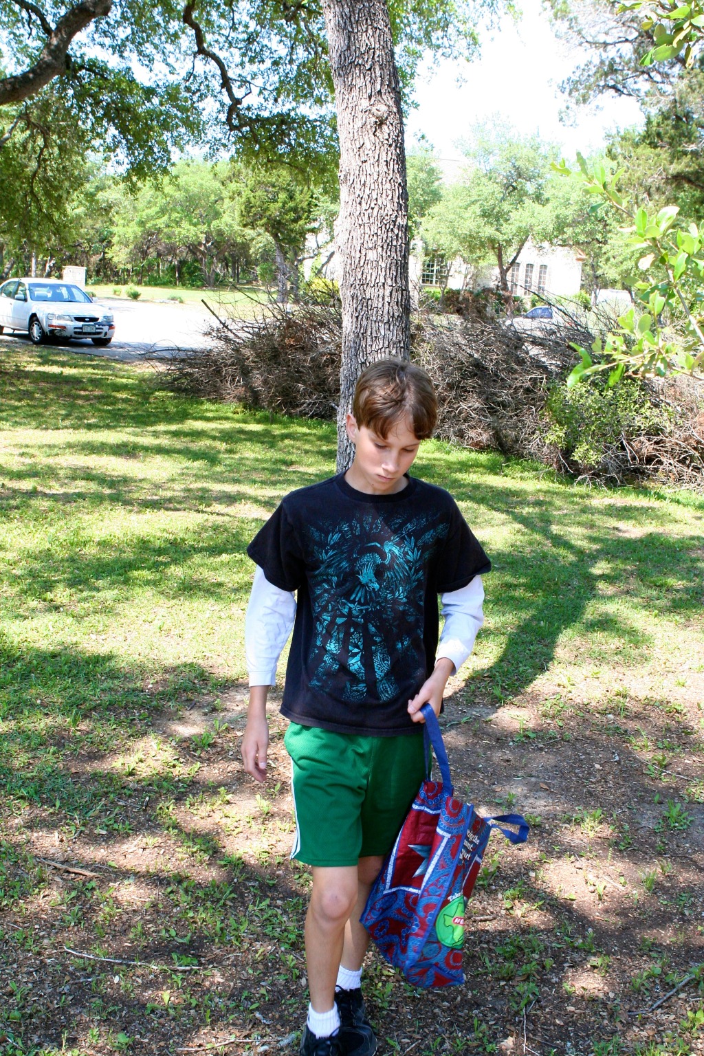 2012/04(April)/Easter/1024x768_2012-04-08-29-Egg Hunt.jpg